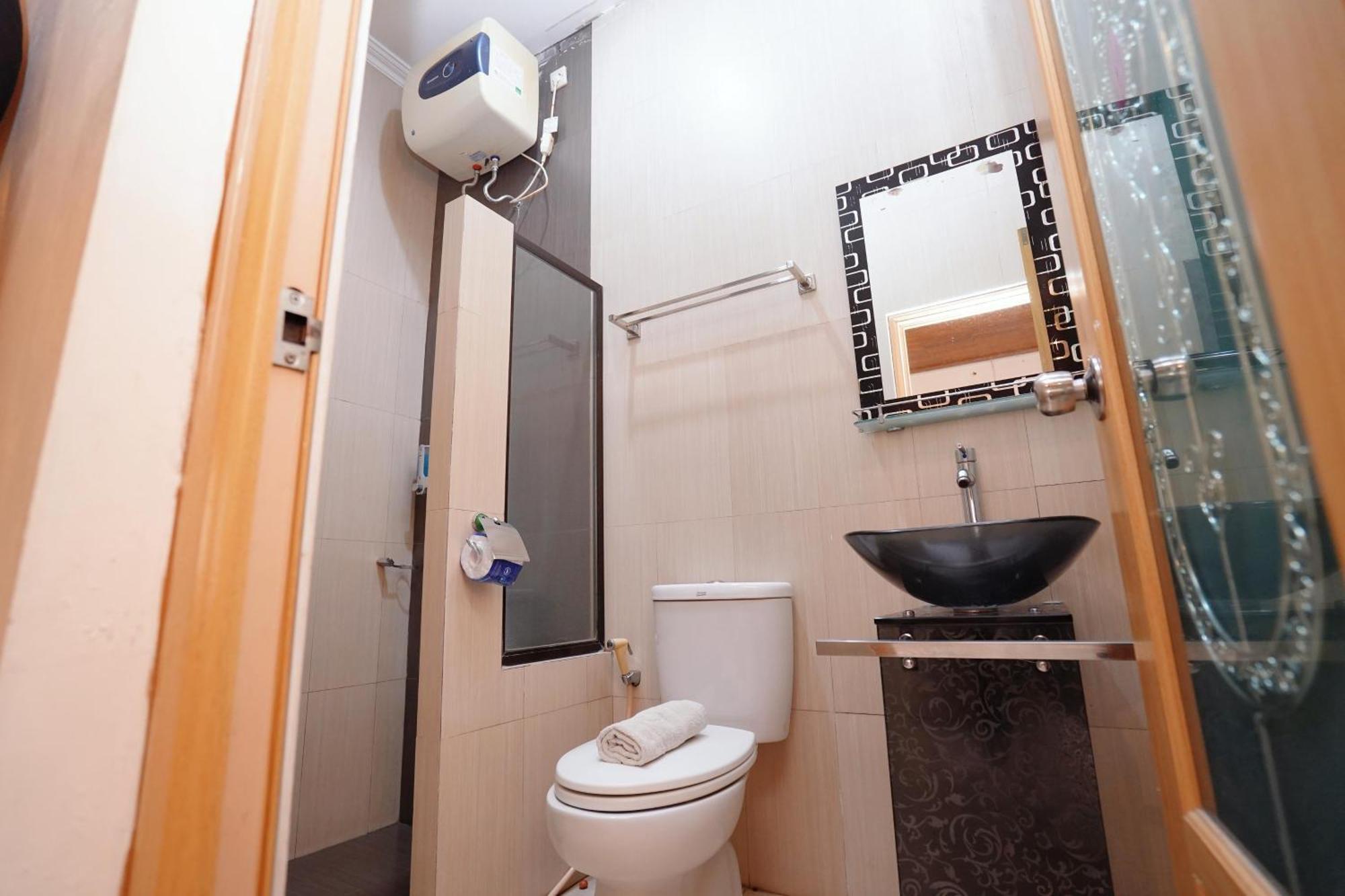 D Ajenk Boutique Guesthouse Kejayan Εξωτερικό φωτογραφία
