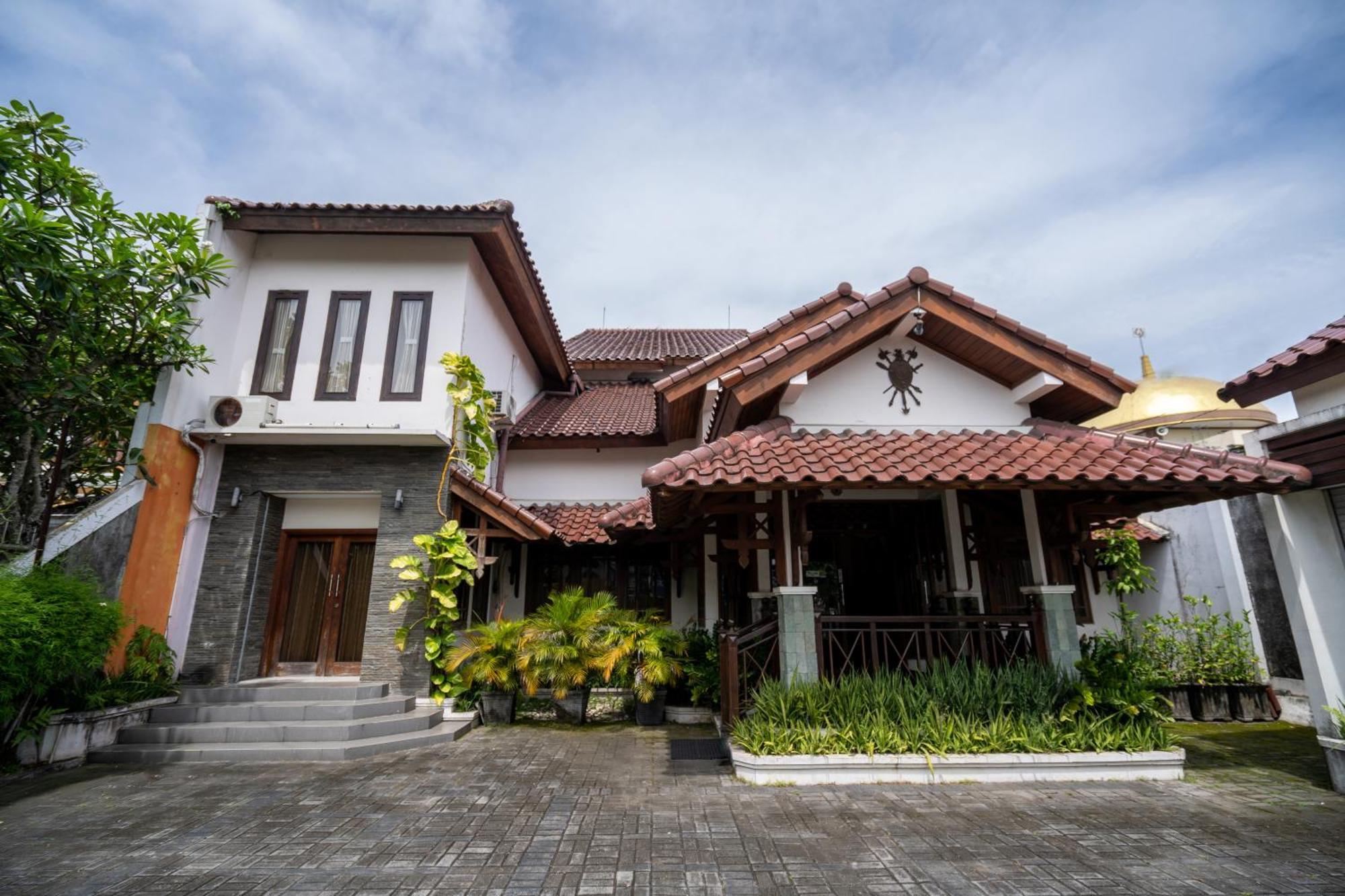 D Ajenk Boutique Guesthouse Kejayan Εξωτερικό φωτογραφία